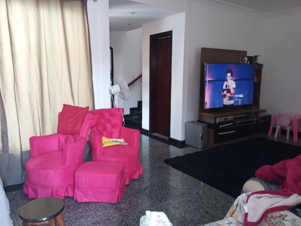 Sobrado, 3 quartos, 220 m² - Foto 2