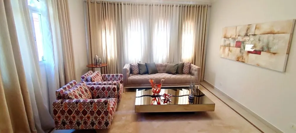 Sobrado, 4 quartos, 300 m² - Foto 1