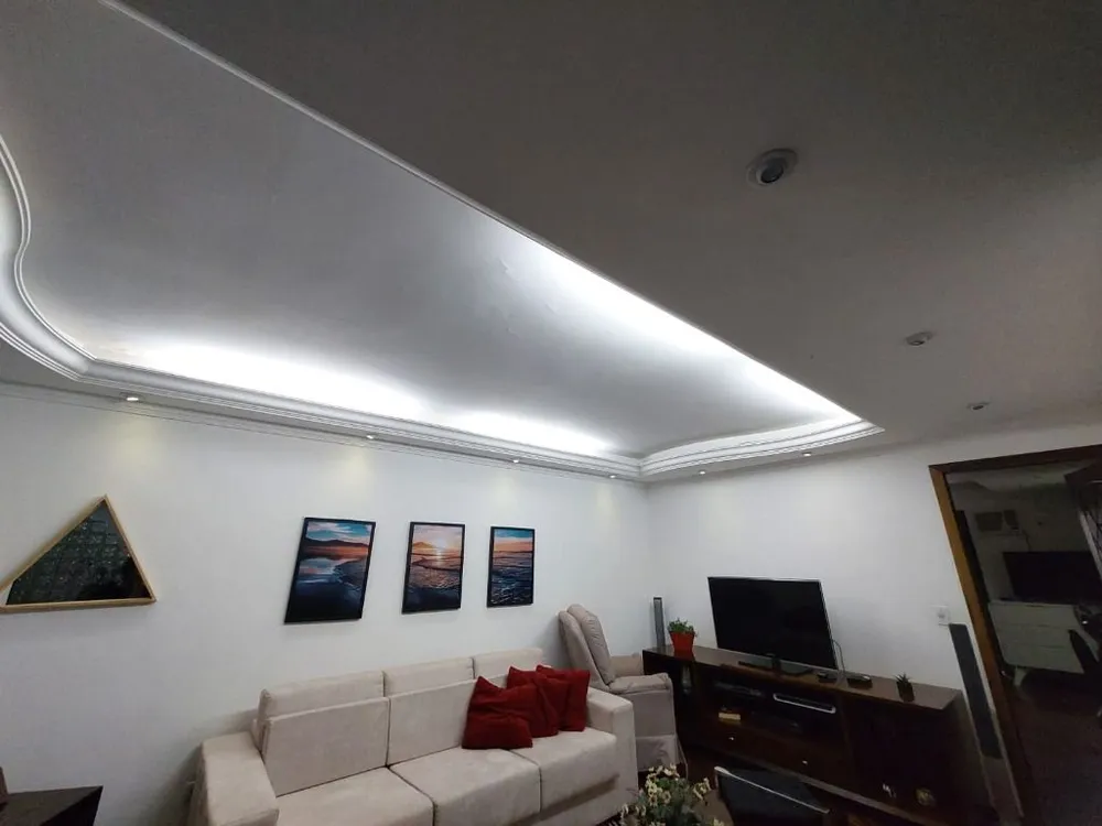 Casa, 4 quartos, 318 m² - Foto 2