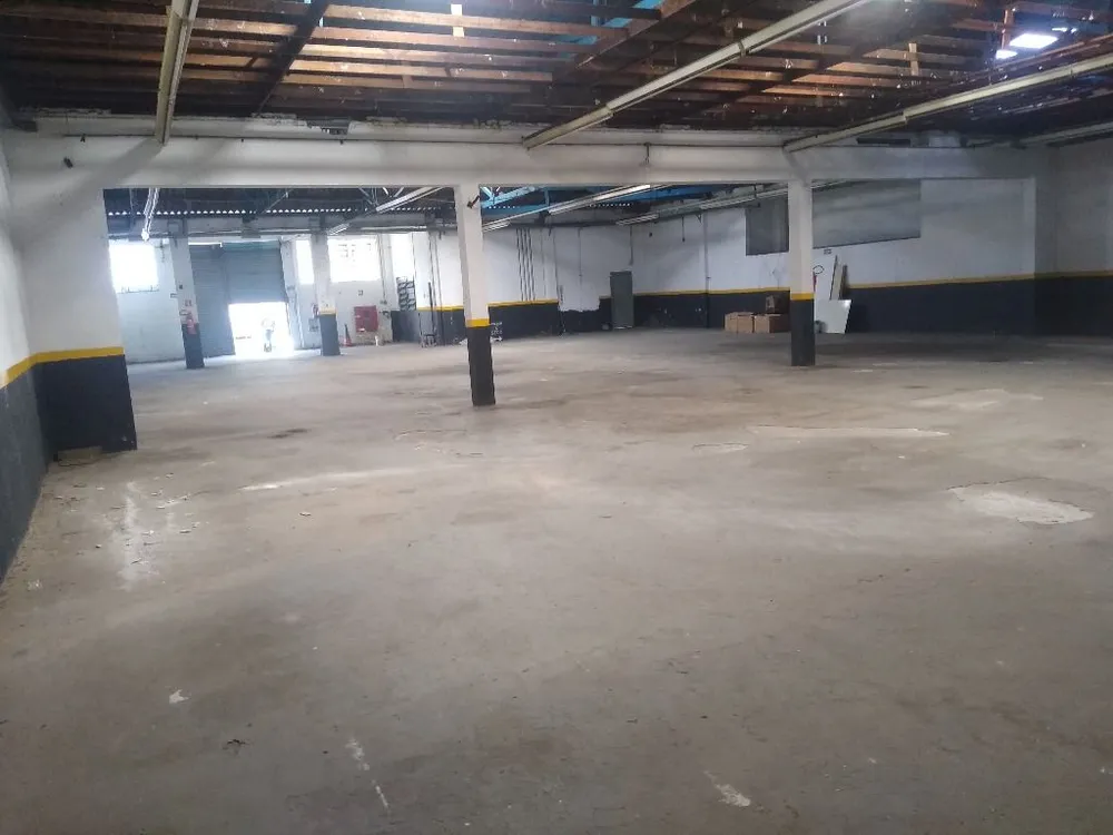 Loja-Salão, 1310 m² - Foto 2