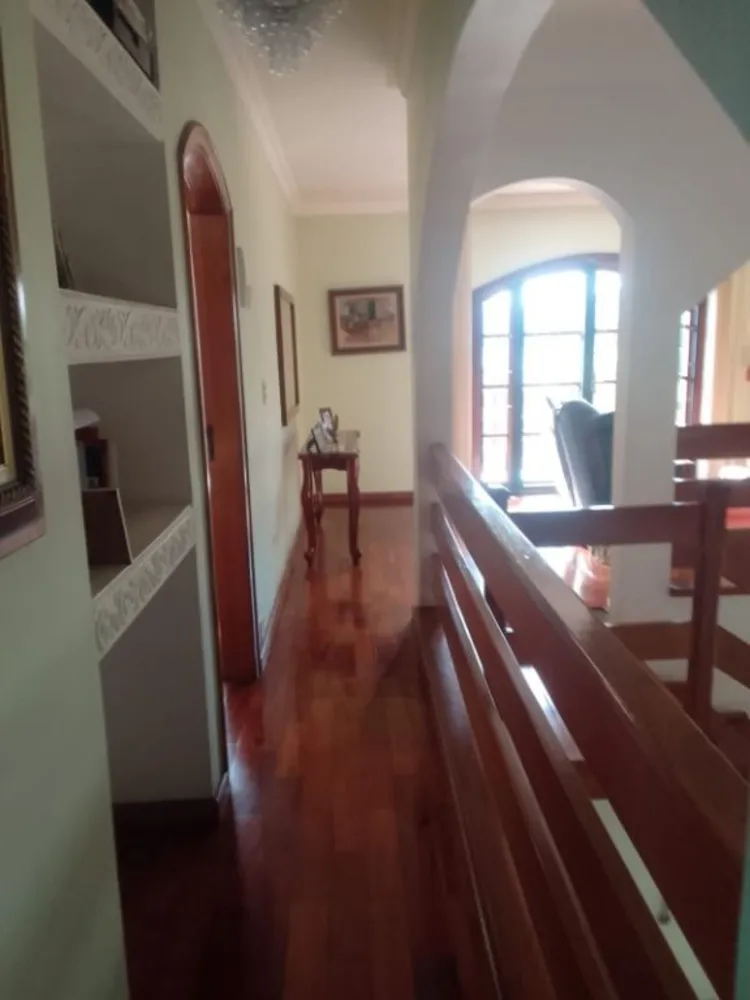 Casa, 3 quartos, 247 m² - Foto 3