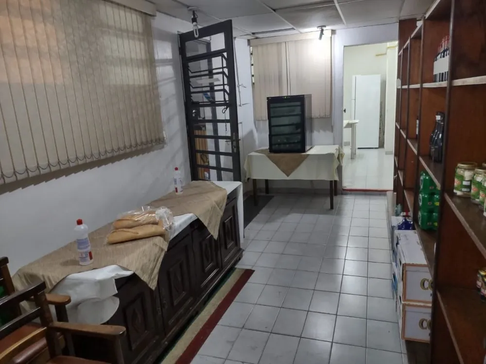 Casa, 2 quartos, 279 m² - Foto 1