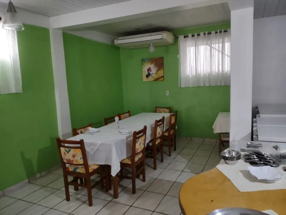 Casa, 2 quartos, 279 m² - Foto 3