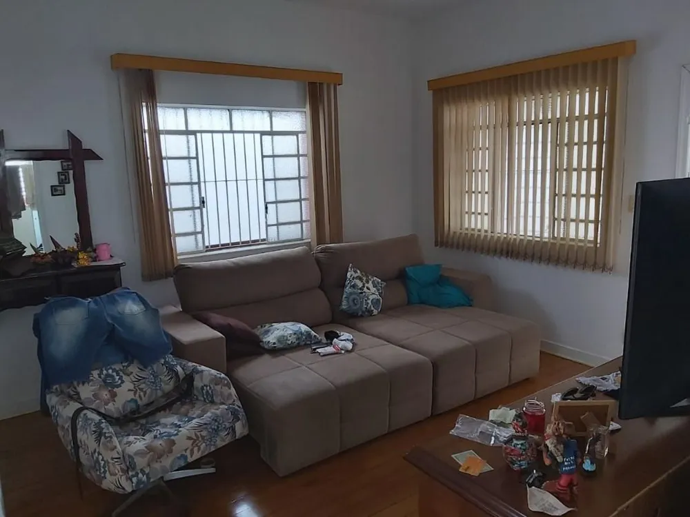 Casa, 4 quartos, 208 m² - Foto 2