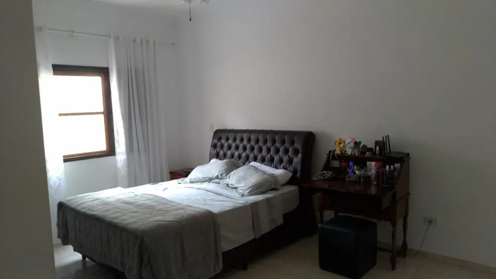 Casa, 4 quartos, 350 m² - Foto 2