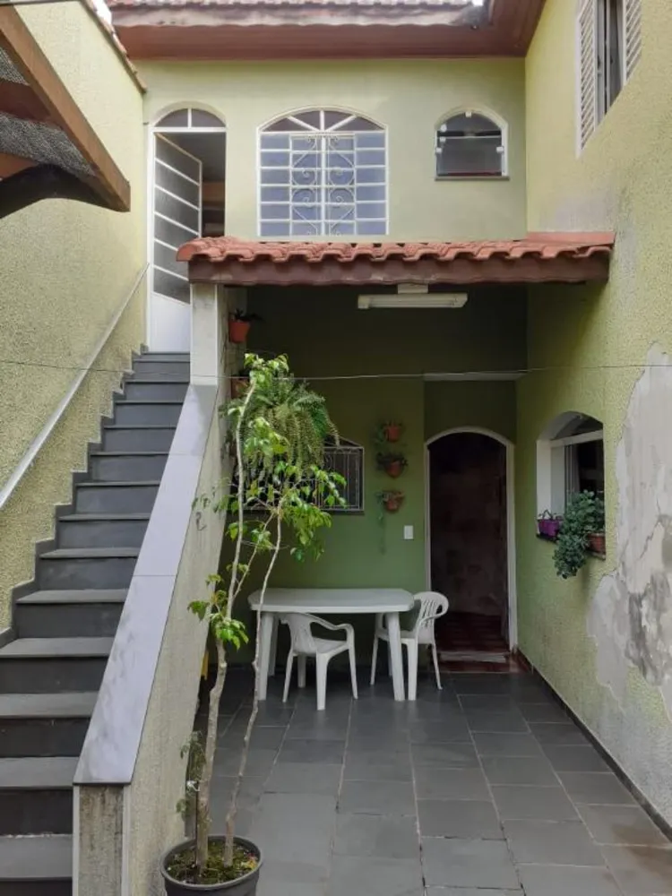 Sobrado, 3 quartos, 240 m² - Foto 4