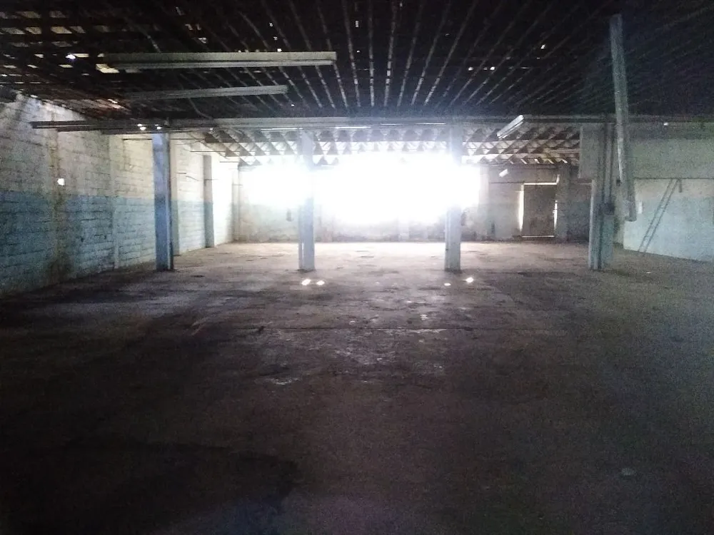 Loja-Salão, 650 m² - Foto 2