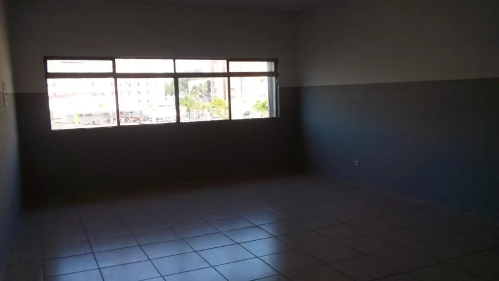 Loja-Salão, 500 m² - Foto 3