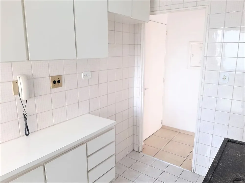 Apartamento, 3 quartos, 100 m² - Foto 2
