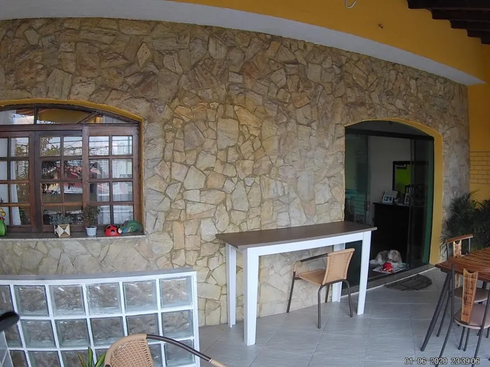 Sobrado, 3 quartos, 242 m² - Foto 3
