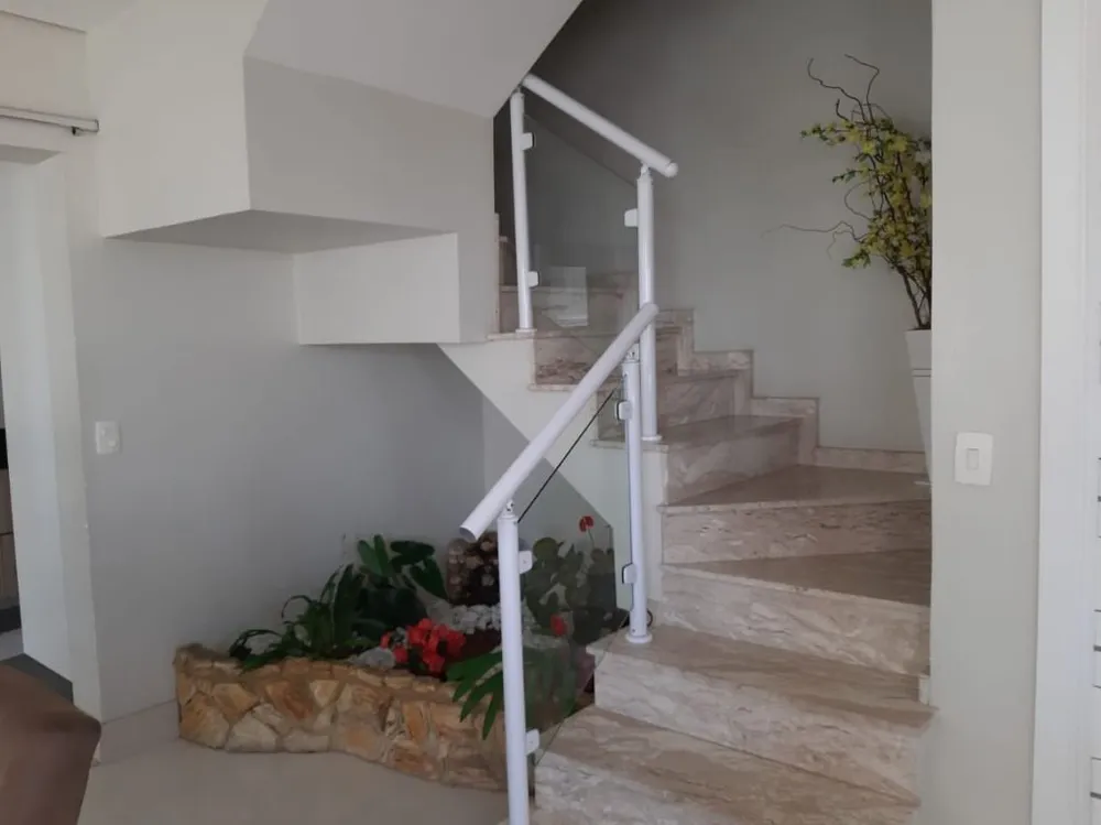 Cobertura, 4 quartos, 239 m² - Foto 3