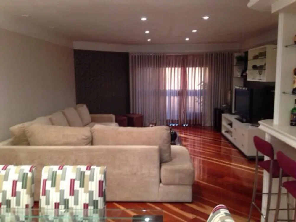 Apartamento, 4 quartos, 210 m² - Foto 2
