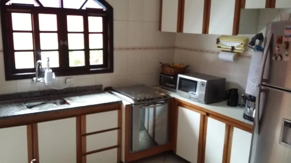 Sobrado, 5 quartos, 246 m² - Foto 3