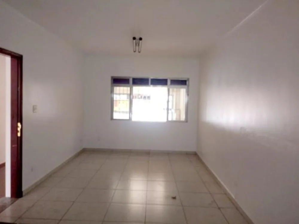 Sobrado, 3 quartos, 180 m² - Foto 1