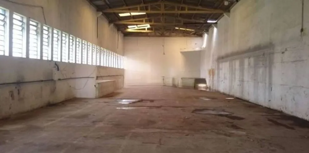 Depósito-Galpão, 750 m² - Foto 1