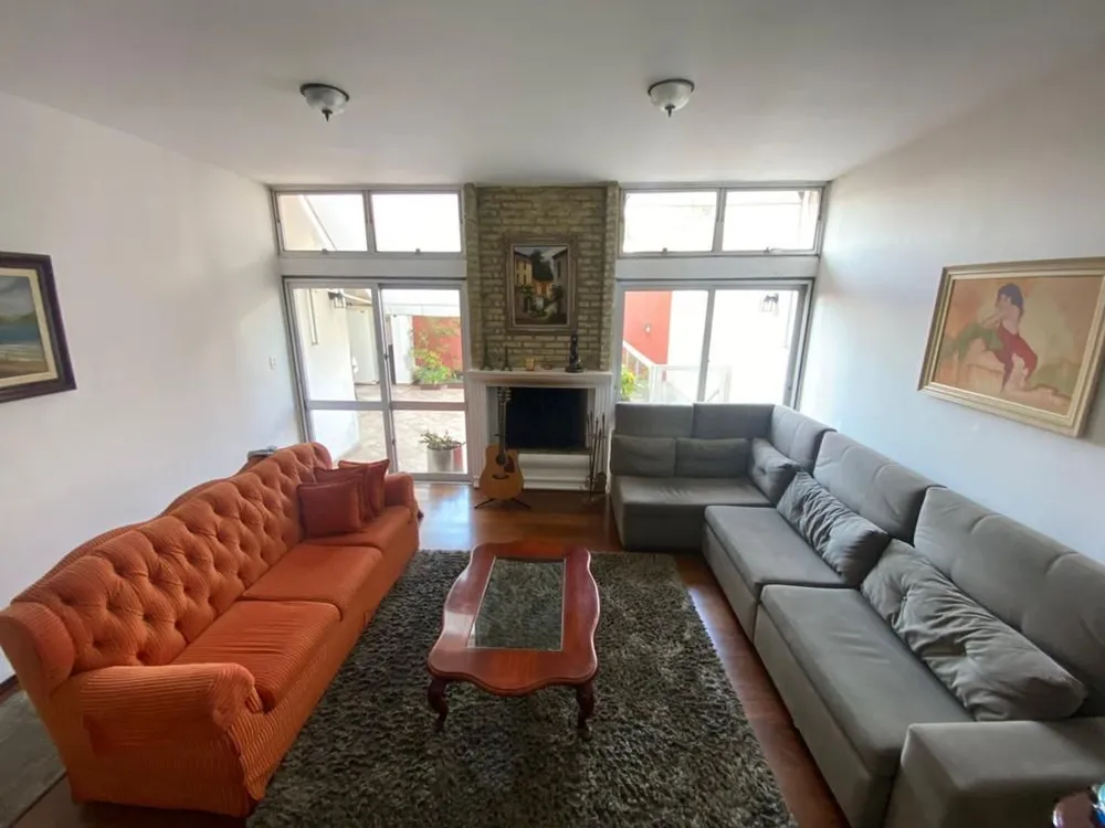 Sobrado, 4 quartos, 233 m² - Foto 1