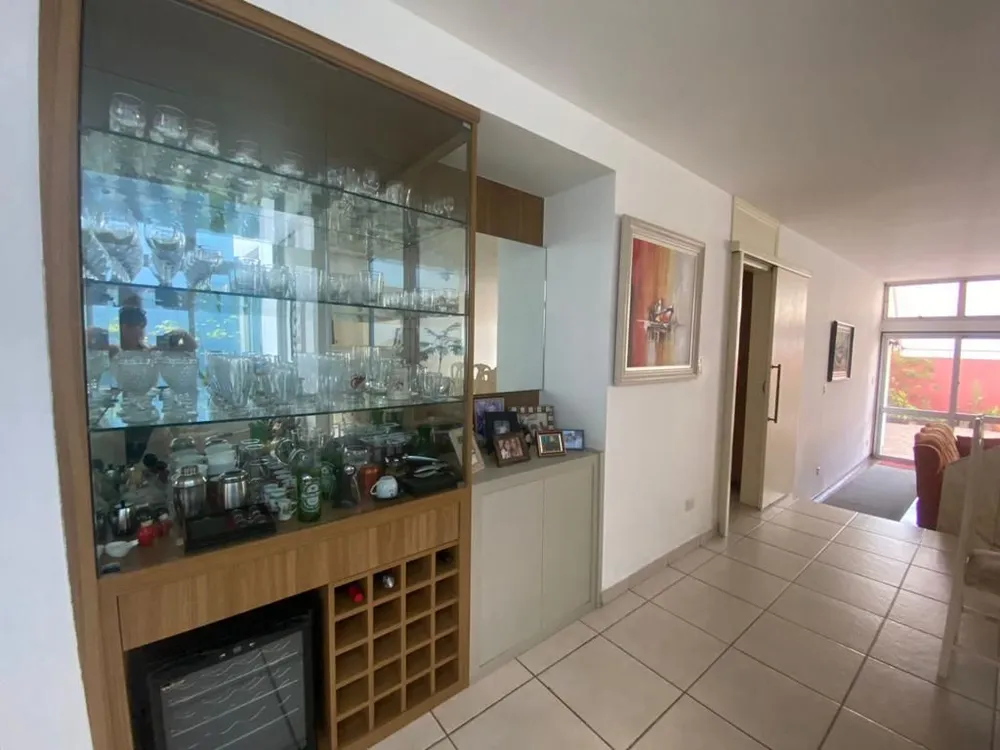 Sobrado, 4 quartos, 233 m² - Foto 2