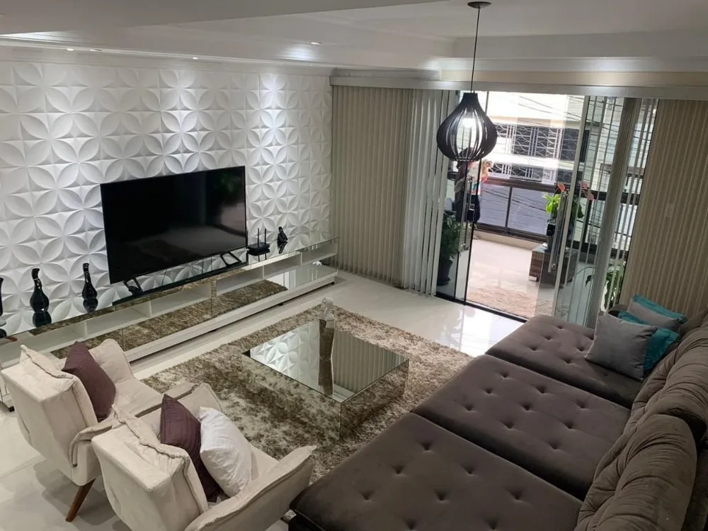 Sobrado, 2 quartos, 201 m² - Foto 1
