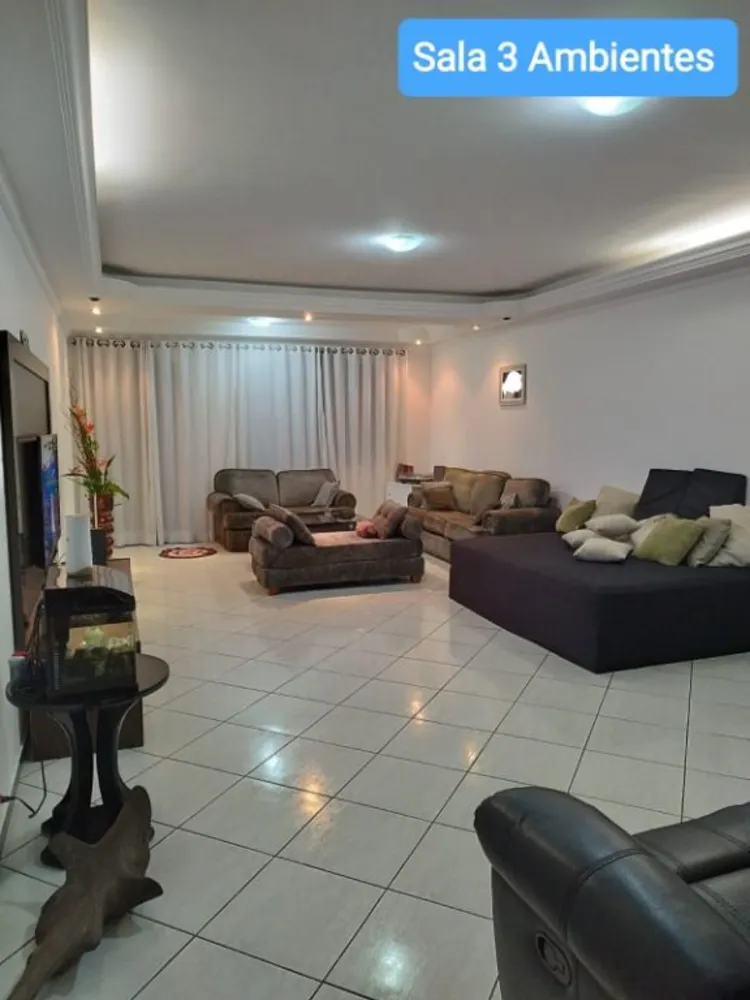 Sobrado, 3 quartos, 266 m² - Foto 1