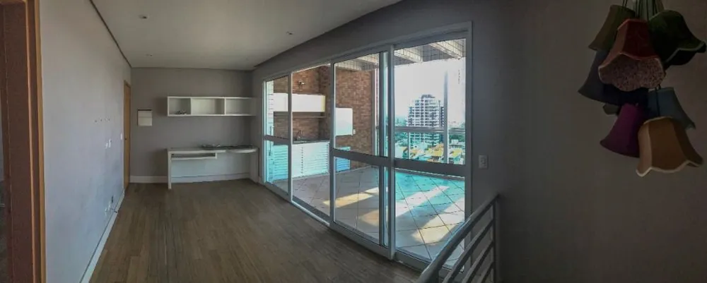 Cobertura, 3 quartos, 208 m² - Foto 4