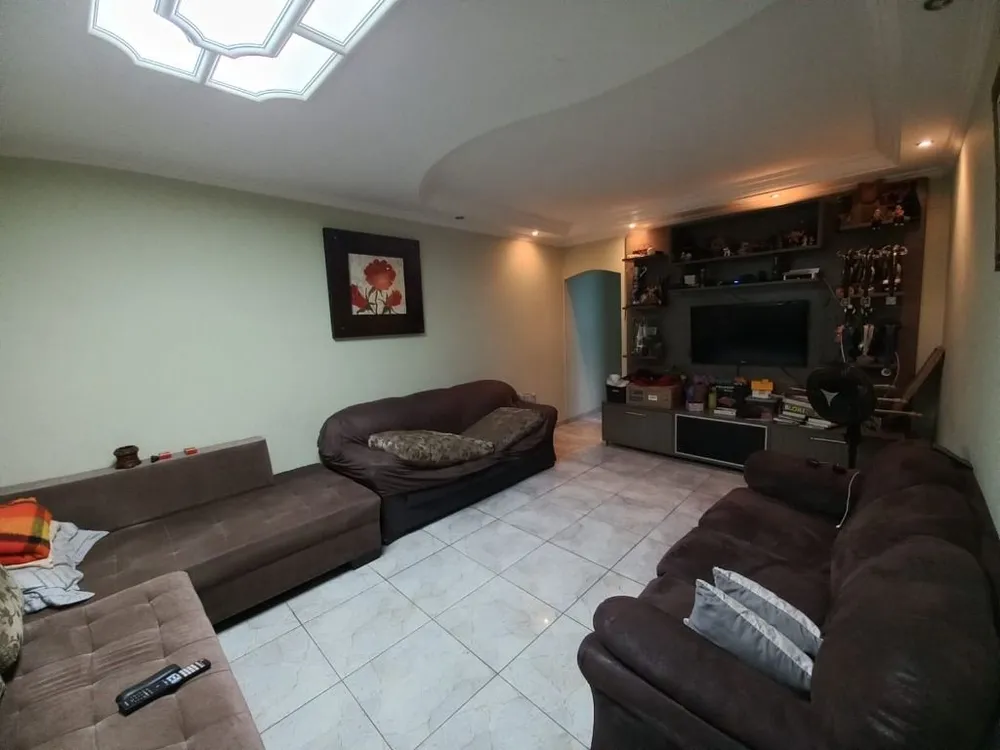 Sobrado, 3 quartos, 206 m² - Foto 2