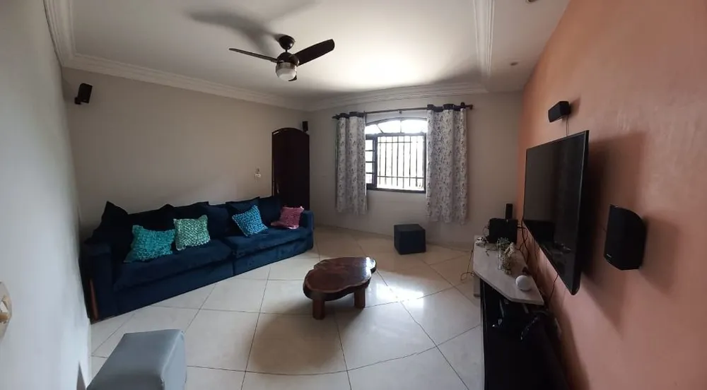 Sobrado, 3 quartos, 226 m² - Foto 1
