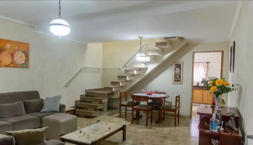 Sobrado, 2 quartos, 179 m² - Foto 1