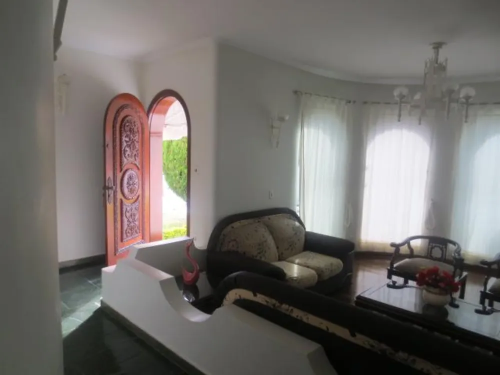 Sobrado, 3 quartos, 329 m² - Foto 4