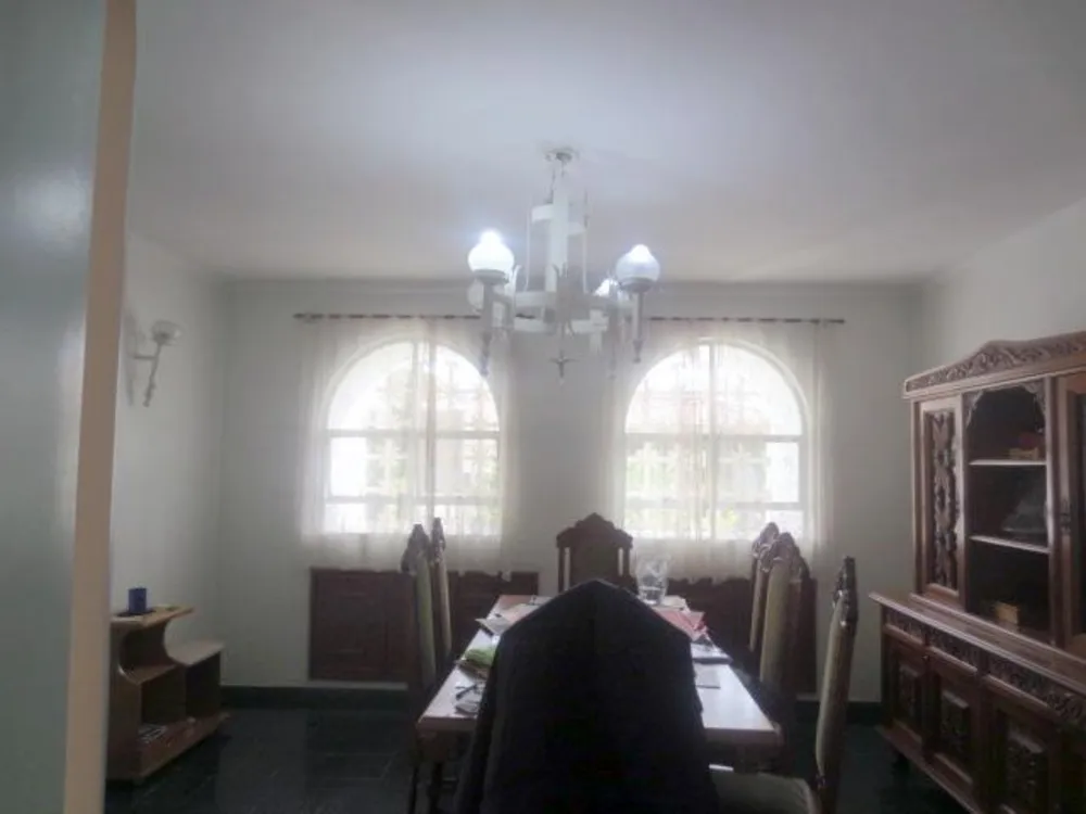 Sobrado, 3 quartos, 329 m² - Foto 2