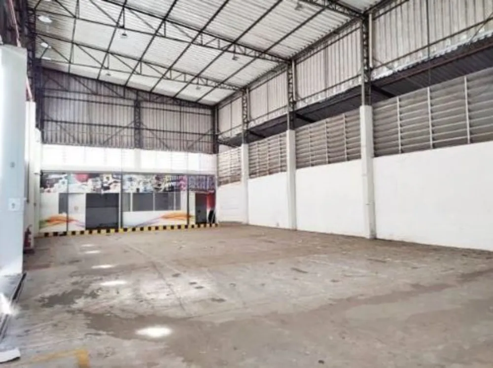 Depósito-Galpão, 880 m² - Foto 1