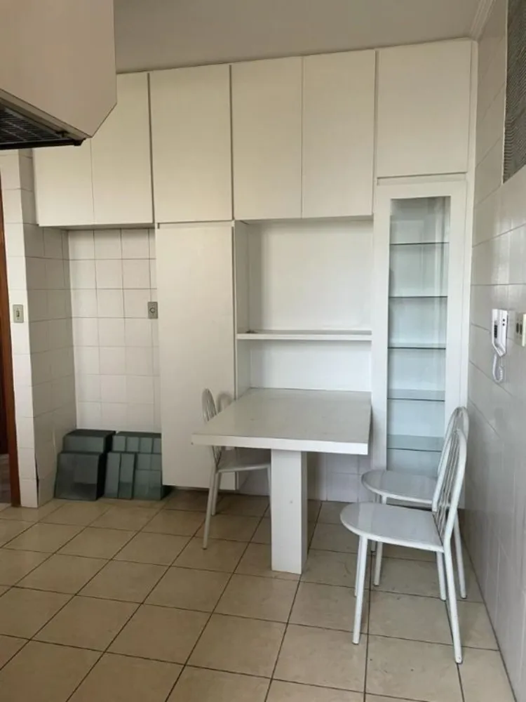 Apartamento, 3 quartos, 120 m² - Foto 2