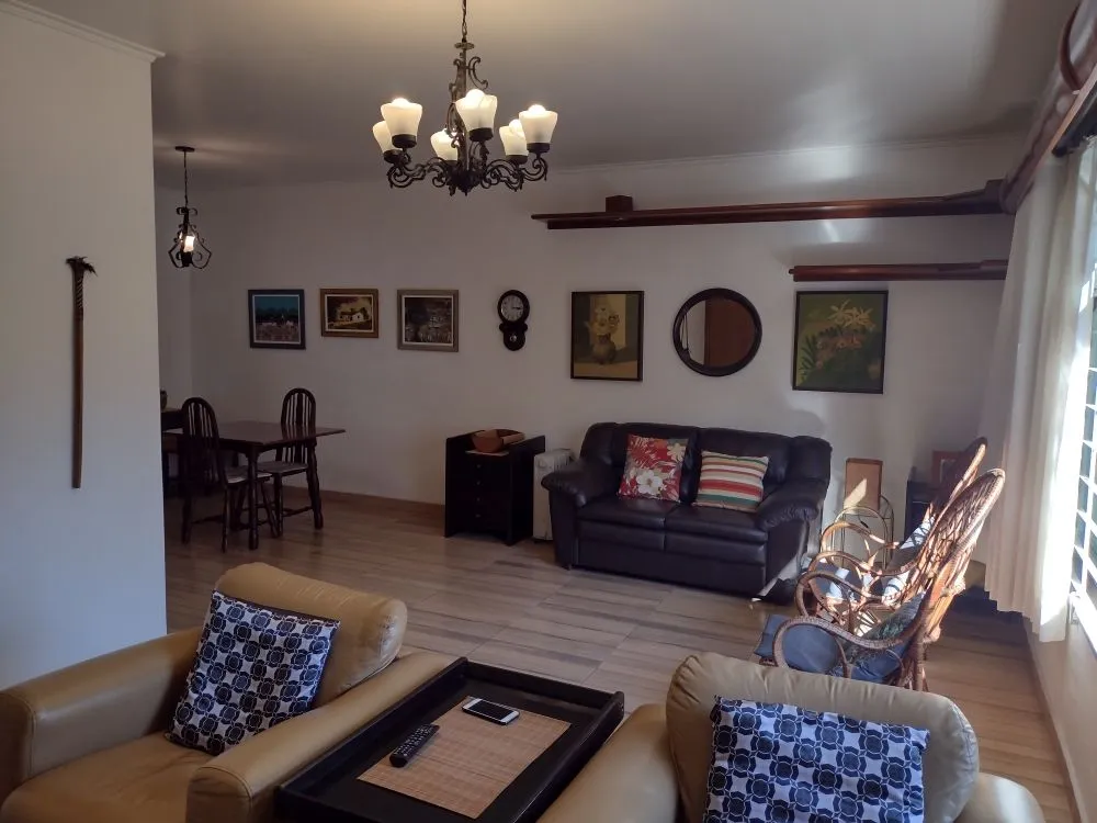 Casa, 3 quartos, 229 m² - Foto 4