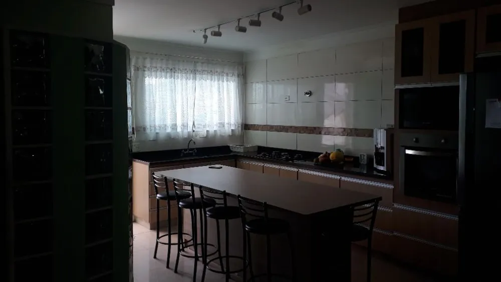 Sobrado, 3 quartos, 197 m² - Foto 1