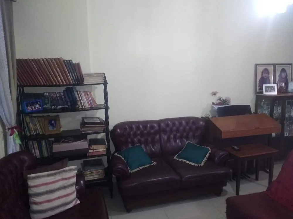 Casa, 5 quartos, 165 m² - Foto 2