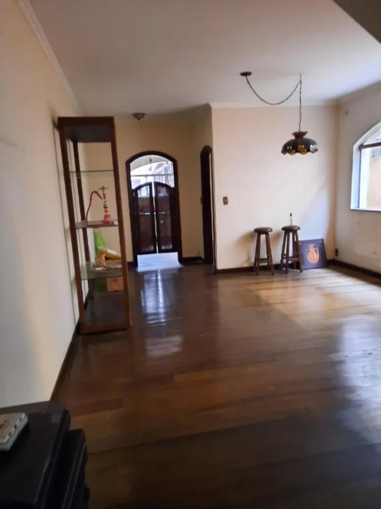 Sobrado, 3 quartos, 210 m² - Foto 1