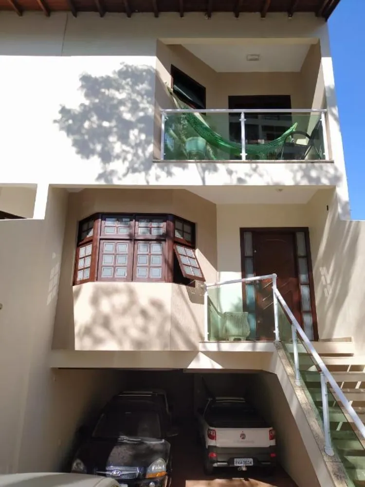 Sobrado, 3 quartos, 228 m² - Foto 1