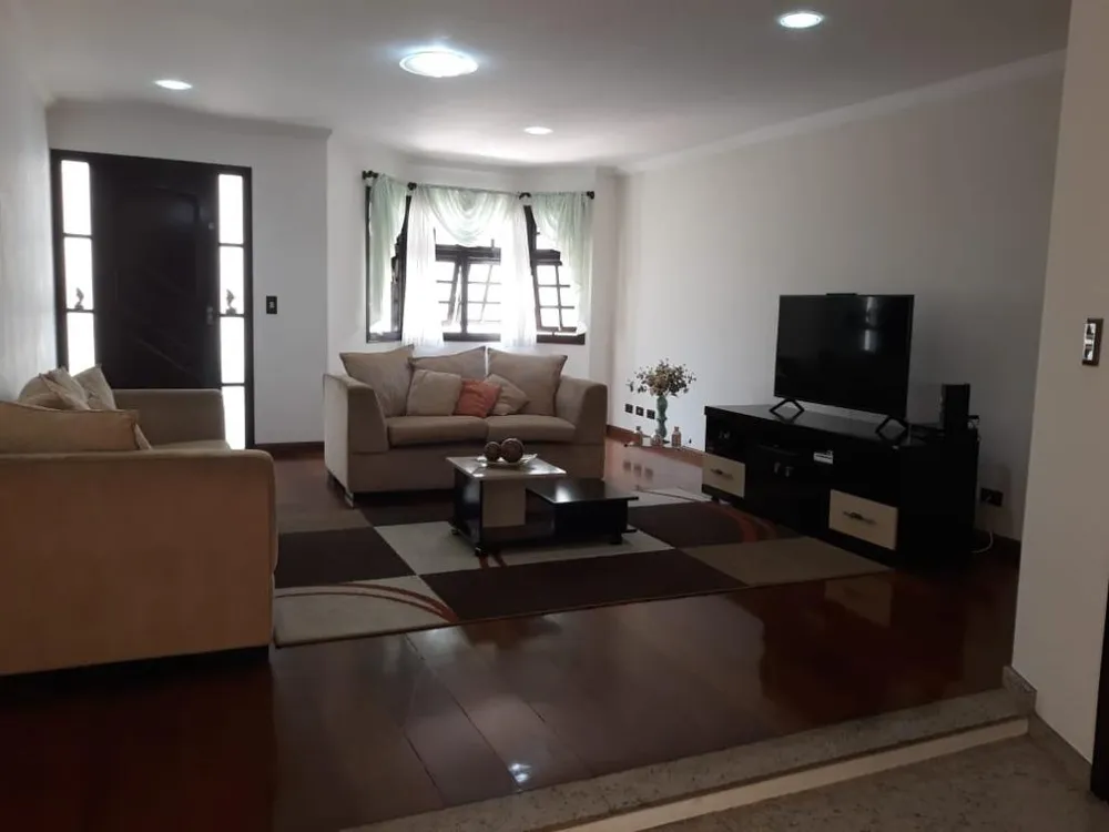 Sobrado, 3 quartos, 228 m² - Foto 4