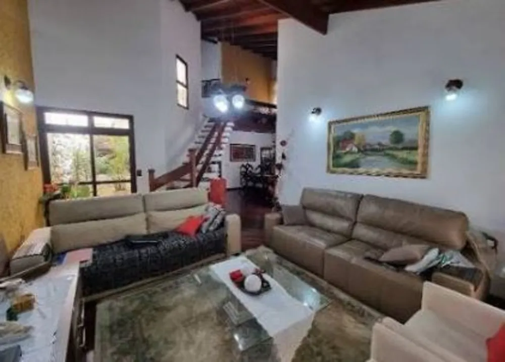 Sobrado, 4 quartos, 257 m² - Foto 1