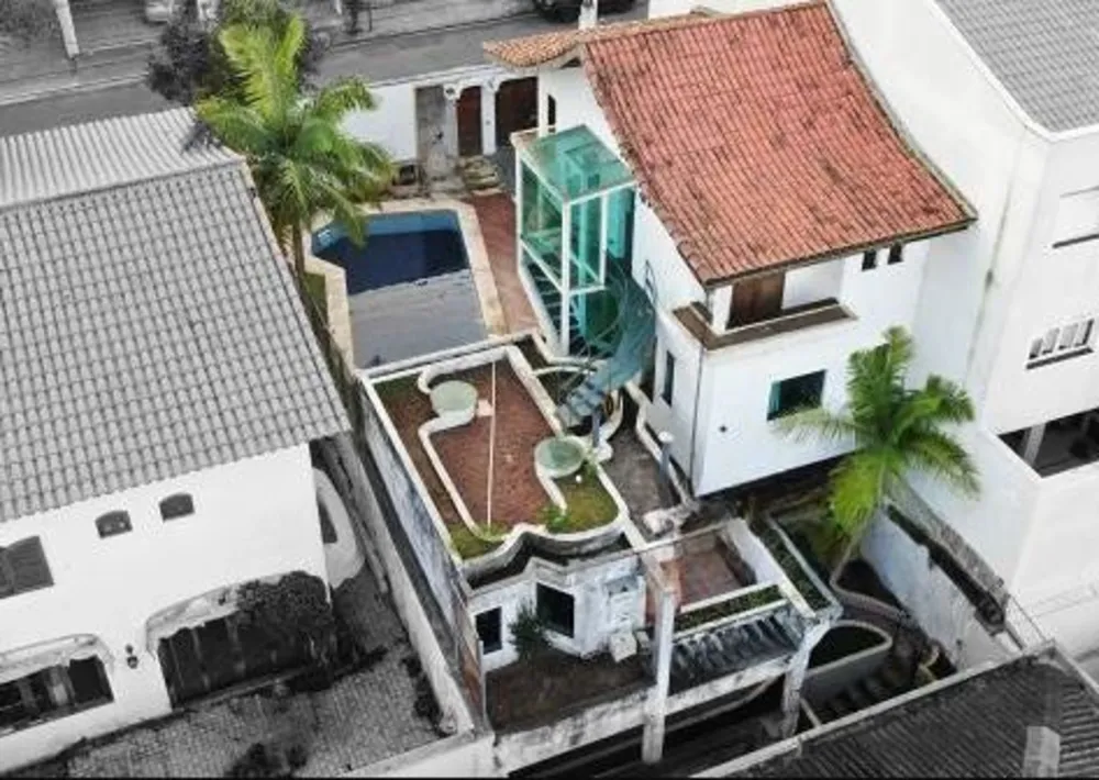 Sobrado, 2 quartos, 362 m² - Foto 1