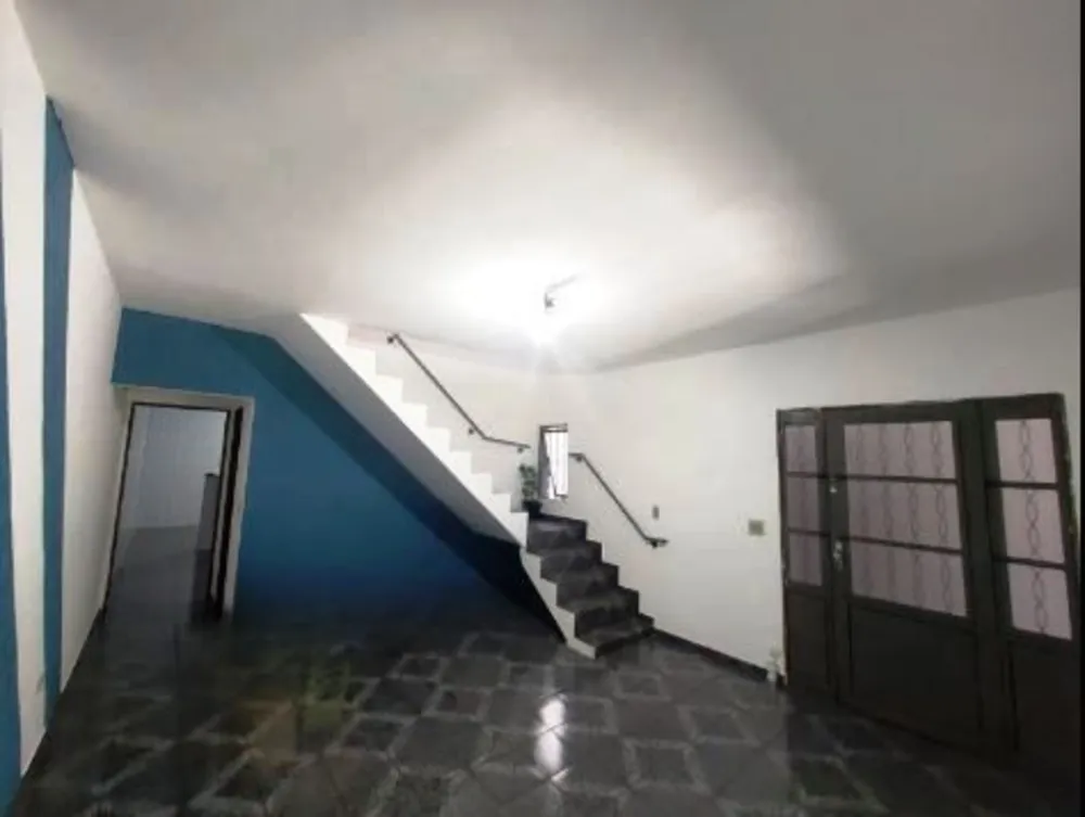 Sobrado, 3 quartos, 180 m² - Foto 2