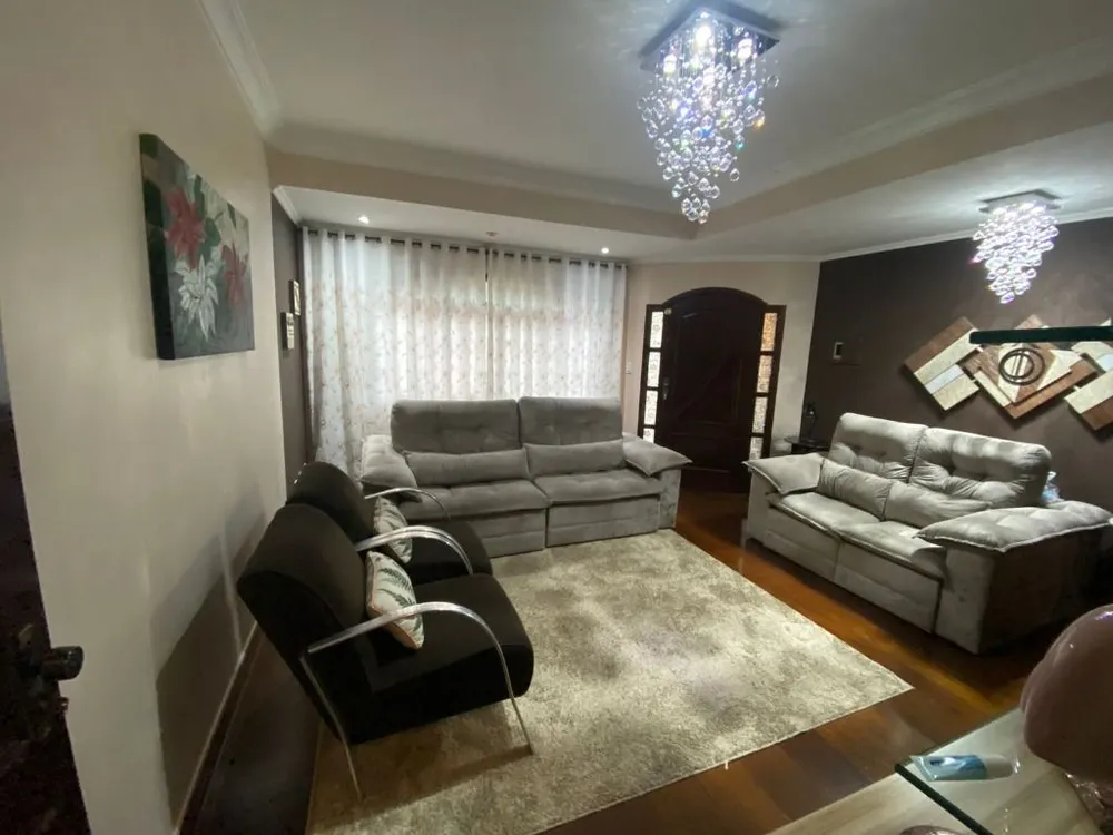 Sobrado, 3 quartos, 225 m² - Foto 2