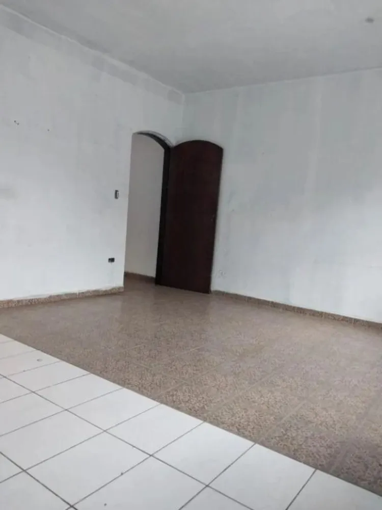Sobrado, 6 quartos, 230 m² - Foto 2