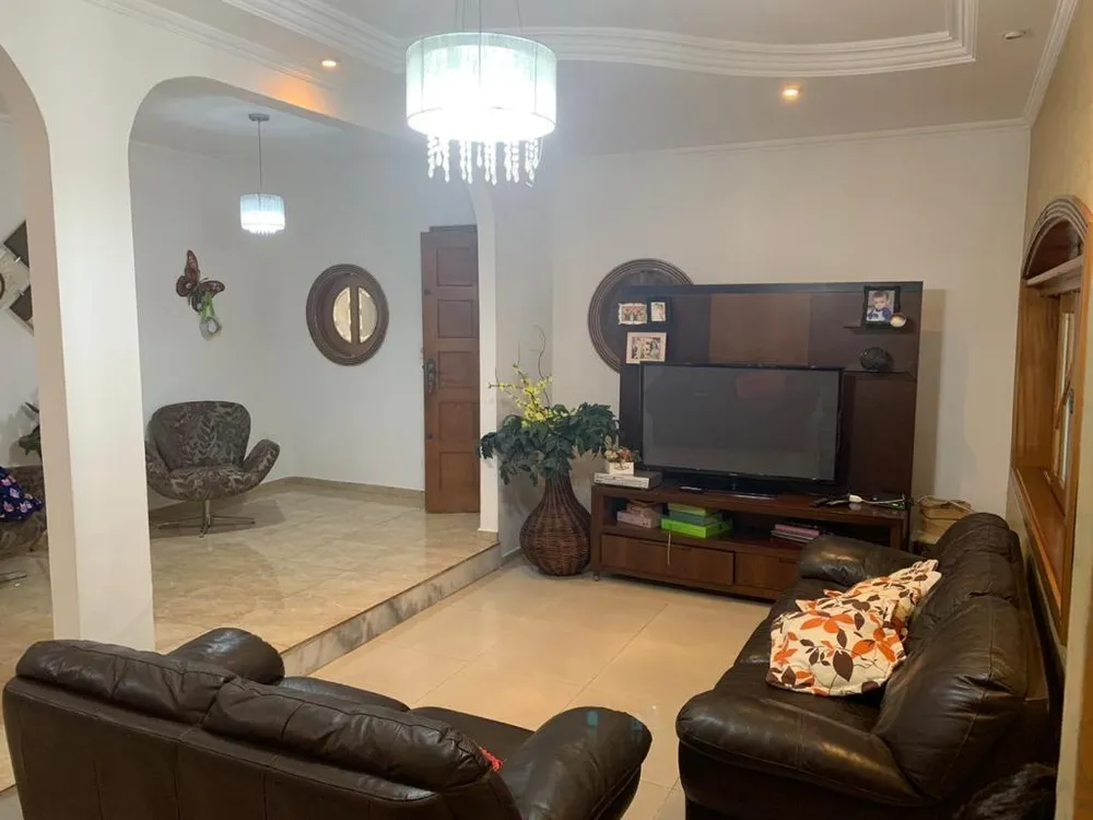 Sobrado, 4 quartos, 230 m² - Foto 2