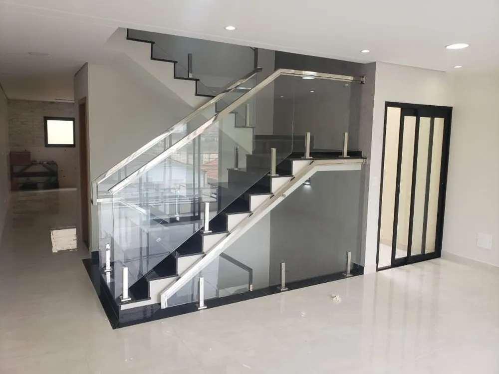 Sobrado, 3 quartos, 201 m² - Foto 1