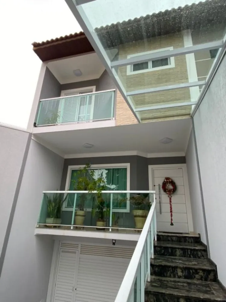 Sobrado, 3 quartos, 319 m² - Foto 1