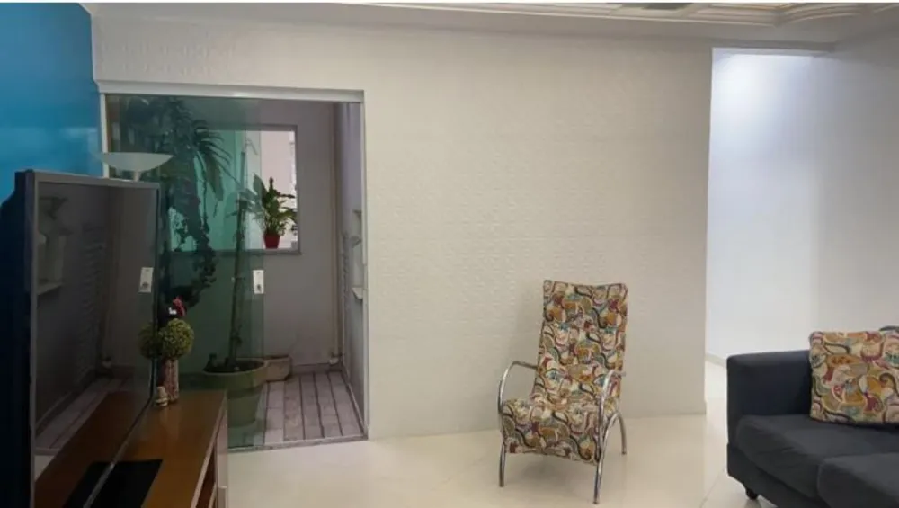 Sobrado, 3 quartos, 220 m² - Foto 2