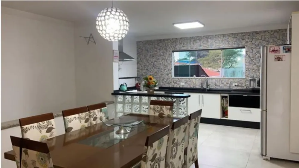 Sobrado, 3 quartos, 220 m² - Foto 3