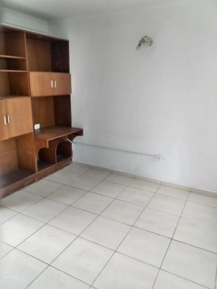 Casa, 4 quartos, 218 m² - Foto 1