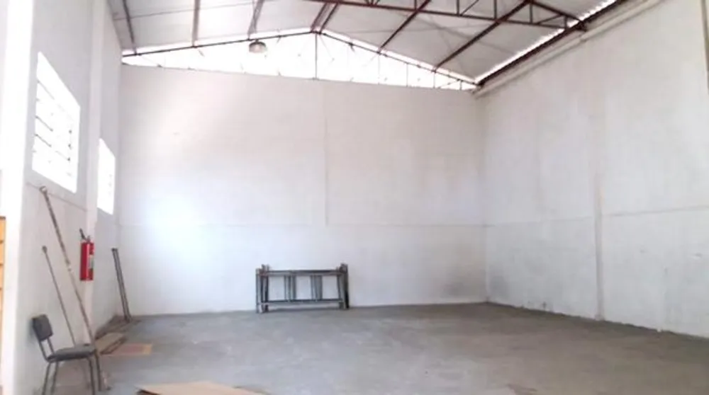 Depósito-Galpão, 310 m² - Foto 1