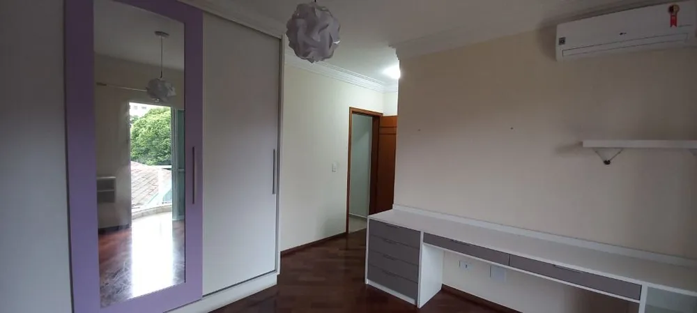 Sobrado, 3 quartos, 249 m² - Foto 4